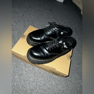 Dr. Martens 8053 Quad